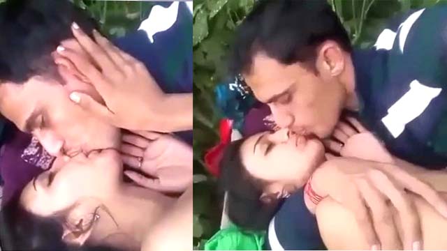 Desi Girl Naughty Public Outdoor Sex Porn